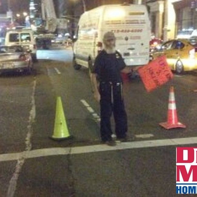 imgi_27_5c61af3445db007dca0990b9_bwayr12